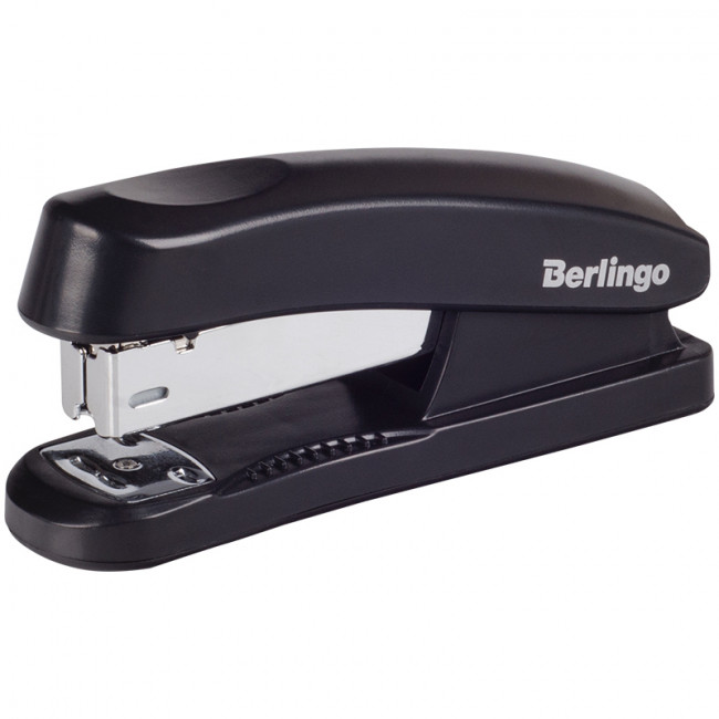 Степлер №24/6, 26/6 Berlingo "Universal" до 30л., пластиковый корпус, черный Степлер №24/6, 26/6 Berlingo "Universal" до 30л., пластиковый корпус, черный